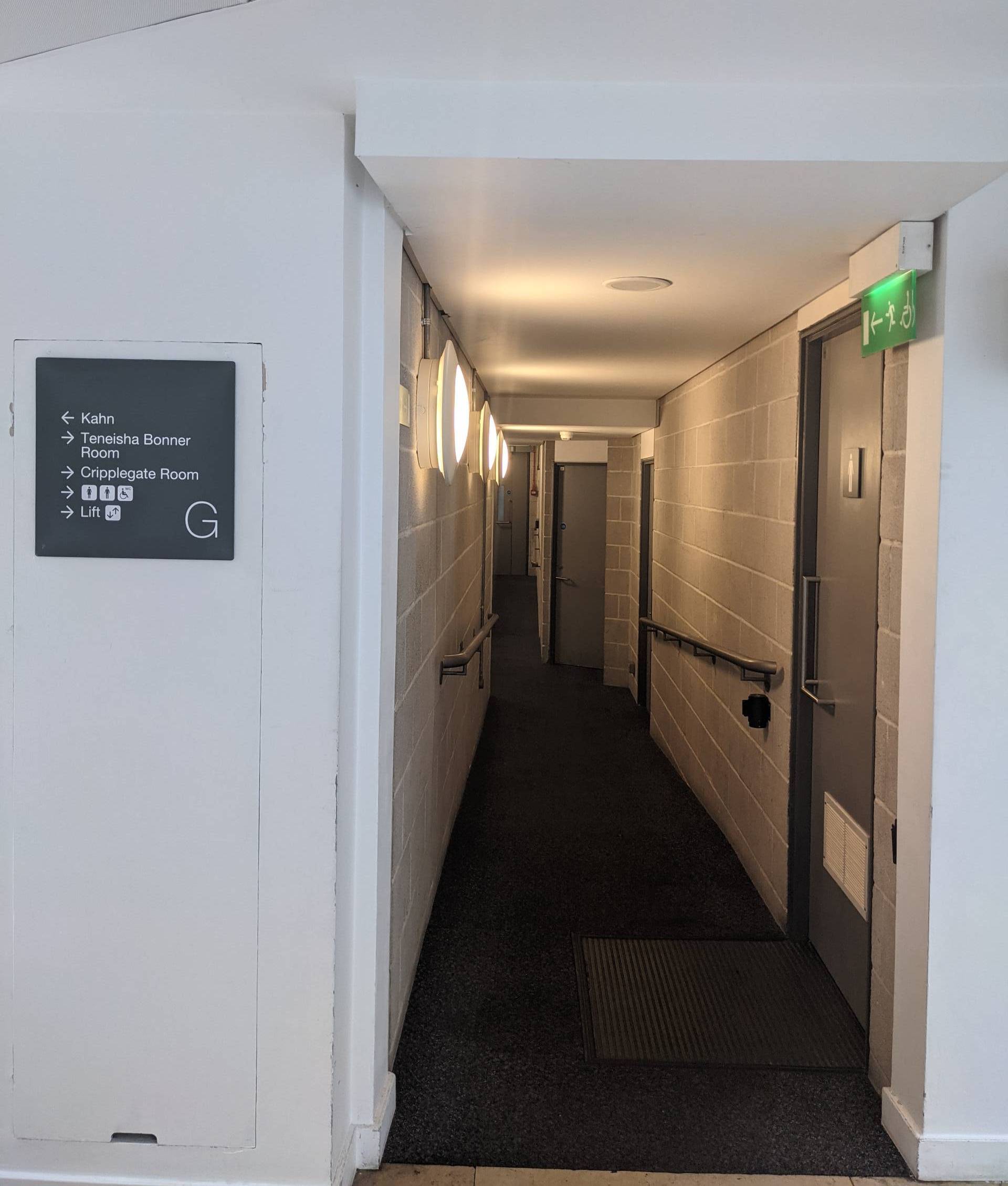 Lilian Baylis visual guide (toilets)